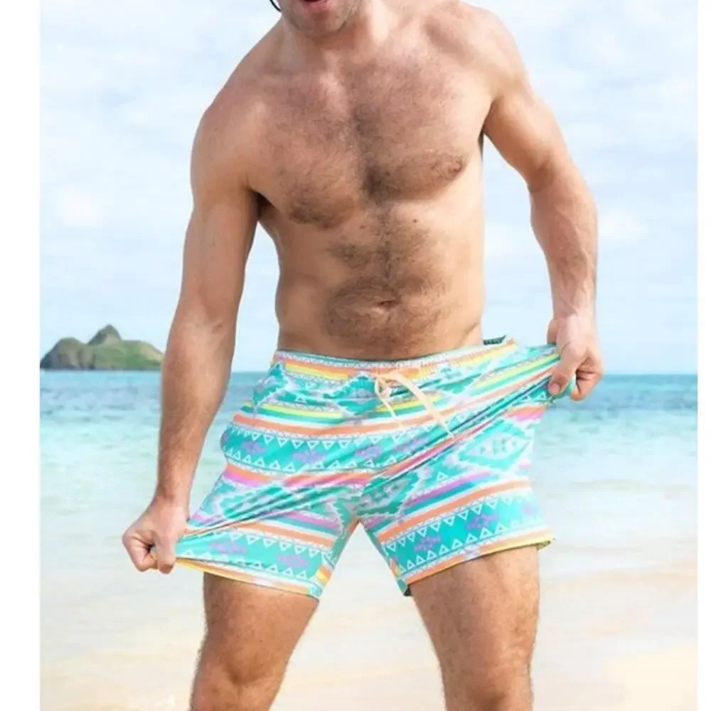 Chubbies The En Fuegos Teal Geometric Classic Swim Shorts Small 5.5